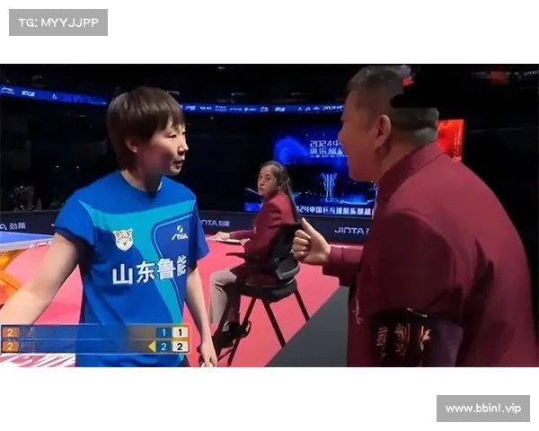 国足争议判罚引发热议 中国女排强烈不满并公开表态 国足争议判罚引发热议 中国女排强烈不满并公开表态